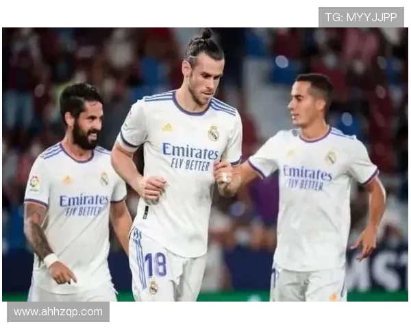 科莫关注皇马19岁边锋亚涅斯